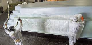 Fabrication D Une Piscine Coque Polyester Fabricant Francais De Piscines