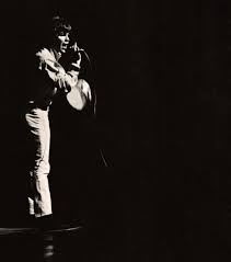 Ola håkansson (born 24 march 1945) is a swedish singer, composer and producer. Idolnytt Ola Hakansson Svart For Ola Blaskoteket