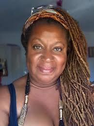 I'll bet her name is Loretta! 😂