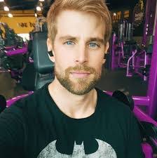 Alex Facio's Instagram, Twitter & Facebook