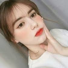 Renee Beard's Instagram, Twitter & Facebook