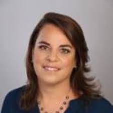 Melanie Lake's Instagram, Twitter & Facebook