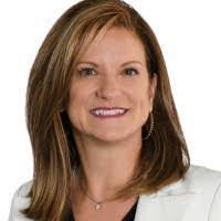 Kerri Wolfe's Instagram, Twitter & Facebook