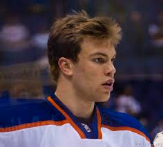 Choisissez parmi des contenus premium taylor hall devils de la plus haute qualité. Taylor Hall Wikipedia