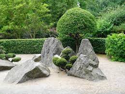 Nice 40 Simple Rock Garden Decor Ideas For Your Front Or Back Yard Https Lovelyving Com 2017 09 10 40 Japanese Garden Japanese Rock Garden Zen Garden Design
