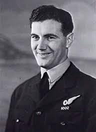 Ray Watts (footballer)