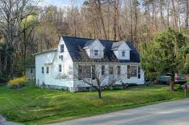 110 Love Rd Sevierville Tn 37862 Home For Sale And Real Estate Listing Realtor Com Little Dream Home Sevierville House Styles