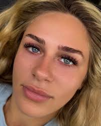 Meet Magda — our amazing lash artist with a passion for creating the  perfect natural wet ✨ 🧚🏻‍♀️ She's all about enhancing your natural  beauty. When she's not lashing, you can probably