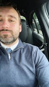 Lindsey Almond's Instagram, Twitter & Facebook