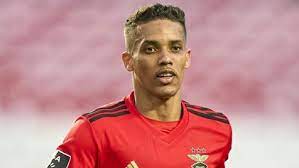 Maybe you would like to learn more about one of these? Negocio Fechado Pedrinho Deixa Benfica Para Rumar Ao Shakhtar Donetsk Benfica Jornal Record
