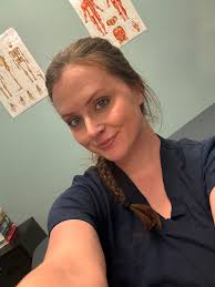 Who are good massage therapists in or around New London?