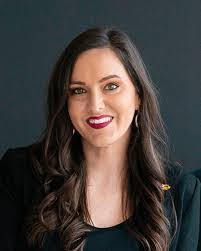 Rachel Hess's Instagram, Twitter & Facebook