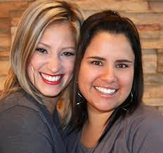 J'ai le goût de vous gâter avec des photos de ma belle gang au cours des  années…on change un peu, mais les sourires restent aussi beaux