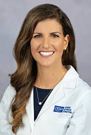 Victoria Rizk's Instagram, Twitter & Facebook