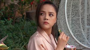 Tuy nhiên, khi chuyện chưa giải quyết xong, huy xuất hiện từ trong nhà bà sa, bế thy đang trong tình trạng mê man từ trên tầng xuống. HÆ°Æ¡ng Vá»‹ Tinh Than Táº­p 42 Thy Thu Quá»³nh Bá»‹ Máº¹ Chuá»'c Thuá»'c Ä'á»ƒ Up Sá»t Huy Anh VÅ© Vtv Vn