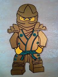 Hallo Zusammen Ich Freue Mich Sehr Uber Eure Netten Kommentare Zu Meinen Schultuten Ich Werde Immer Wiede Ninjago Schultute Schultute Schultute Basteln