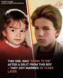 The identities of the children in the photos and curious details about  their complicated relationship are in the comments.👇