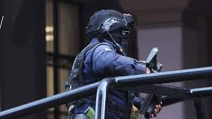 Operativo cuartel San José de Xalapa deja ocho policías estatales detenidos  - Diario de Xalapa