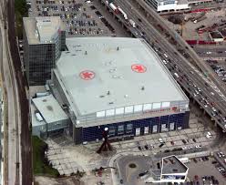 The scotiabank arena (formerly the air canada centre) is toronto's major concert and professional sports venue. Scotiabank Arena In Toronto Innenraum Arena