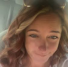 🌹 Quick flower tips to make your fresh roses last longer! #roses #bouquet  #flowers #florist #valentinesday