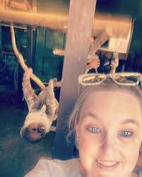 Jennifer Battles's Instagram, Twitter & Facebook