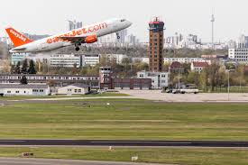 Germany's capital is a city apart, and one you won't forget in a hurry. Datei 2015 04 20 Easyjet Hb Jxc Take Off At Sxf Berlin Schonefeld By Sebaso Jpg Wikipedia