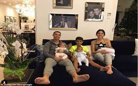 Maybe you would like to learn more about one of these? Melongok Isi Rumah Mewah Ratusan Miliar Bintang Sepak Bola Mulai Ronaldo Hingga Messi Okezone Lifestyle