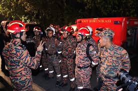 Fire and rescue department's management and governance of enablers and the. Malaysian Firemen Rescue 19 Trapped In Wangsa Maju Shophouse Blaze Malaysia Malay Mail