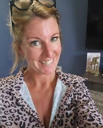 Update: Amanda Pearce has been found safe. The Worcester Police Department  is looking for the public's assistance in locating sixty-year-old Amanda  Pearce. She's 5'4” and was last seen