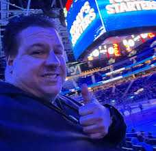 Always an amazing time with #NikonLegend Mike Corrado! Fresh from Las  Vegas! #lgi #islanders #nyislanders