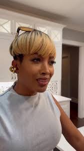 Amber Diggs's Instagram, Twitter & Facebook