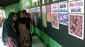 3 motif batik yang mudah digambar untuk anak smp dan sd. Bedah Makna Motif Batik Siswa Smp Negeri 5 Purwokerto Regional Liputan6 Com