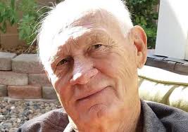 Obituary: Lan Stewart Farley