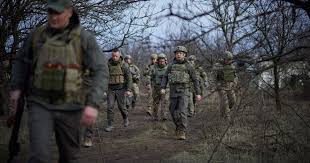 Зеленский опубликовал фото в косоворотке — пост пикабушника mynameisnotsteve. Ukraina Gotova K Vozmozhnomu Vtorzheniyu Rossii Zelenskij