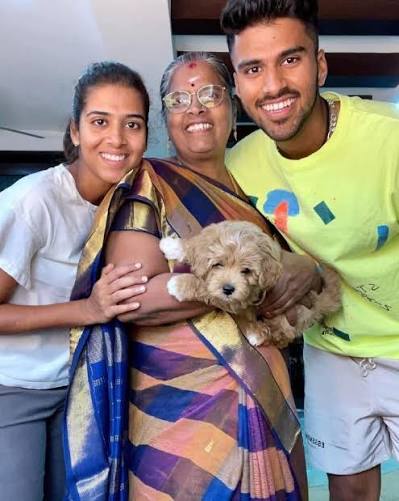 Washington Sundar with his adorable family 🥰 #CricketFamily 🏏⭐️💘