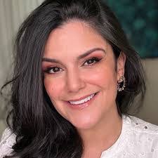 Marcella Lara's Instagram, Twitter & Facebook