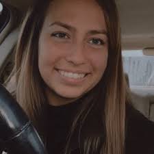 Nicole Strange (@nicole___erin)