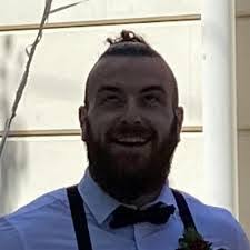 Leanne Quinn's Instagram, Twitter & Facebook