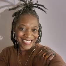 Joyce Rawlings's Instagram, Twitter & Facebook