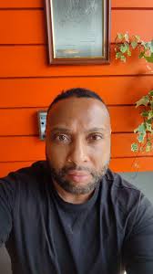 Hi guys a single man looking for a partner in crime .. I'm based in Wicklow  Ireland 🍄