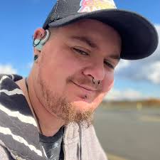 Gillettes Castle offers power chairs for visitors