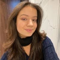 Maia Evans's Instagram, Twitter & Facebook