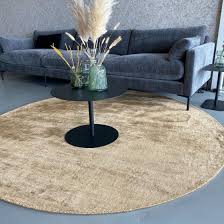 rond vloerkleed felva viscose silk goud interieur05 vloerkleed woonkamer vloerkleed koffietafel