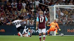 Geçtiğimiz sezon beşiktaş'ın başındayken club brugge'e elenen hırvat teknik adam, west ham united'ın başında da aynı sonla karşı karşıya kaldı. West Ham 0 1 Fc Astra Giurgiu Agg 1 2 Hammers Crash Out Of Europa League Football News Sky Sports