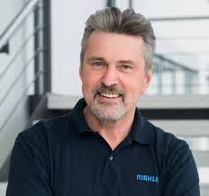 FIT FÜR DEN SAISONSTART?