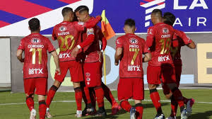 Al empatar en puntos, curicó y ñublense (12 puntos cada uno), debieron dirimir en un partido de desempate en el estadio fiscal de linares, en donde ñublense ganó por 2 a 0, arrebatándole el título y el ascenso a los albirrojos. Nublense Tendria Una Importante Baja Para Enfrentar A Deportes Melipilla En Copa Chile En Cancha