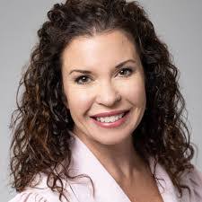 Rani Williams's Instagram, Twitter & Facebook