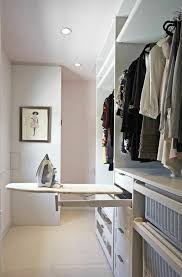 1001 Idees Pour Un Hall D Entree Maison Les Elements A Grand Effet Amenagement Dressing Idee Dressing Dressing Maison