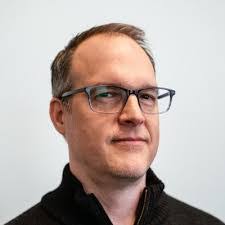 Brad Connell's Instagram, Twitter & Facebook