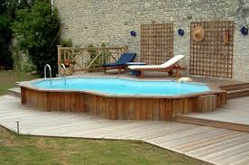 Le Piscine Hors Sol En Bois 50 Modeles Archzine Fr Piscine Hors Sol Formes De Piscine Terrasse Bois Piscine
